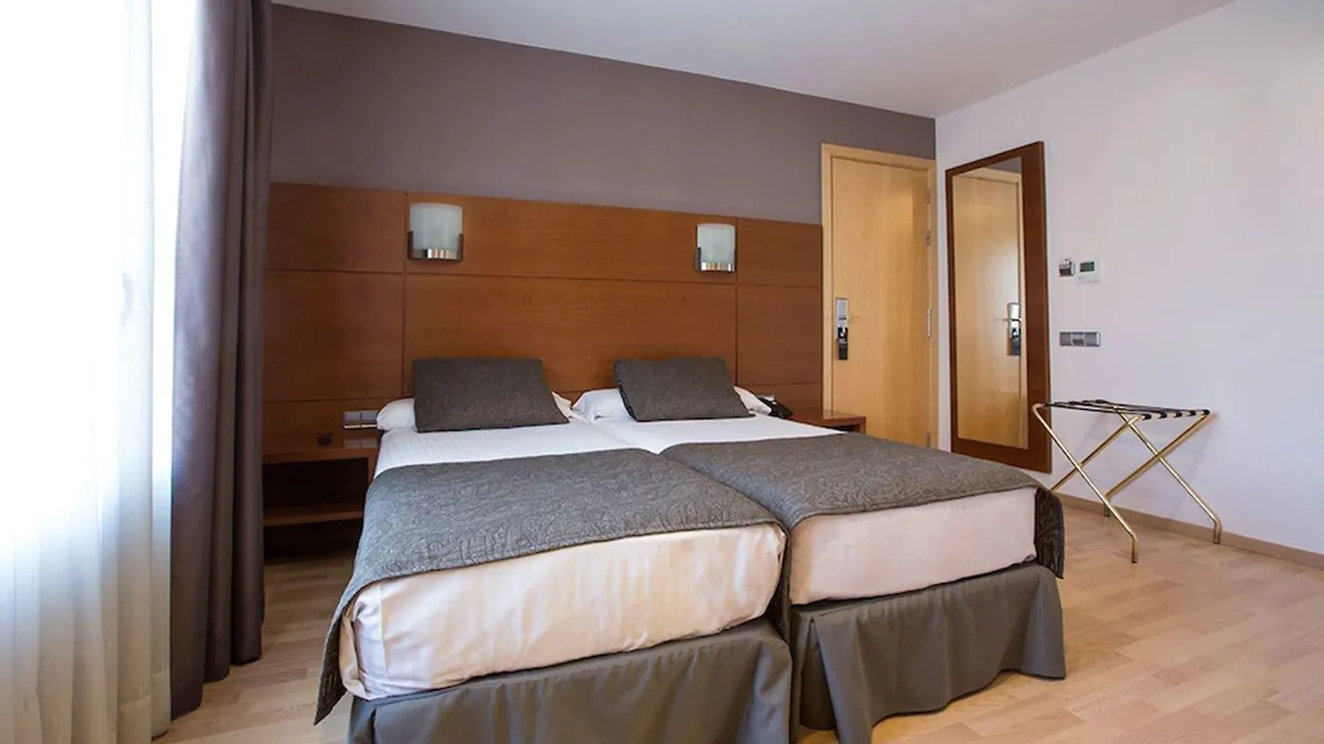 Hotel Via Augusta Barcelona 2*,  Spanien