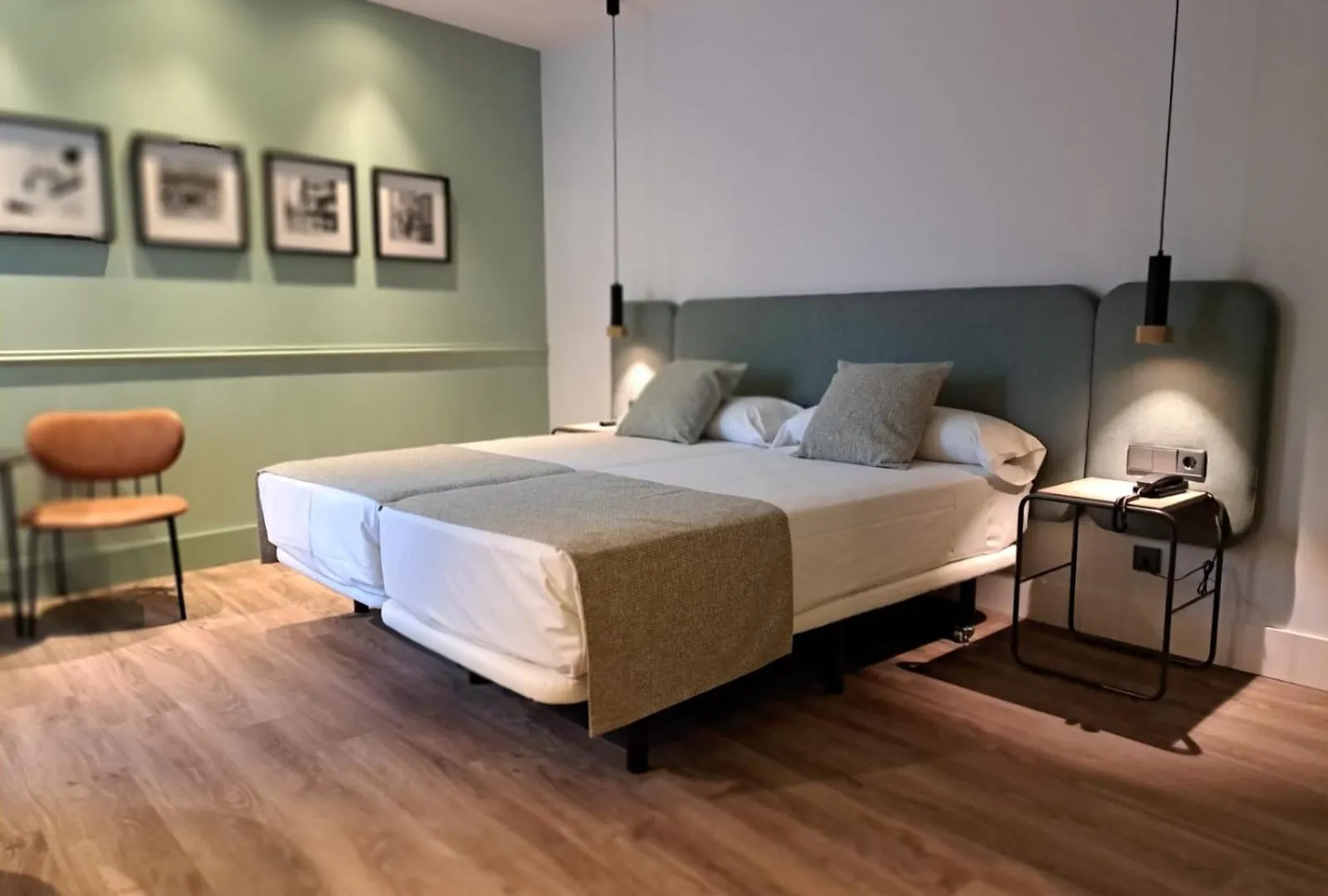 **  Hotel Via Augusta Barselona İspanya